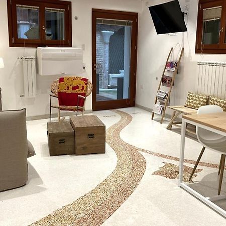 Ca' Dell'Ombra Felice - Canal View البندقية المظهر الخارجي الصورة